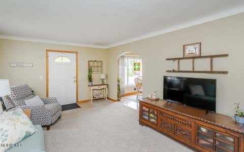 Tiny photo for 3901 Chipplegate Road, Toledo, OH 43614 (MLS # 10009358)