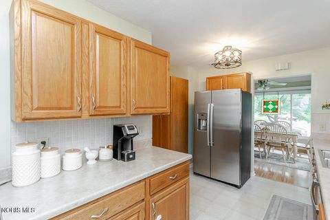 Tiny photo for 3901 Chipplegate Road, Toledo, OH 43614 (MLS # 10009358)