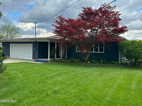 Tiny photo for 18514 Tontogany Creek Road, Bowling Green, OH 43402 (MLS # 10006982)