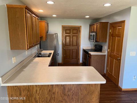 Tiny photo for 122 Rivers Edge Lane, Upper Sandusky, OH 43351 (MLS # 10000412)