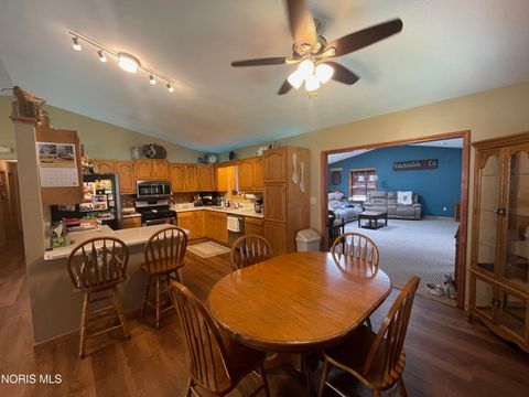 Tiny photo for 207 Stauffer Drive, Edgerton, OH 43517 (MLS # 10005928)