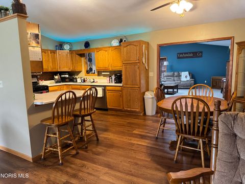 Tiny photo for 207 Stauffer Drive, Edgerton, OH 43517 (MLS # 10005928)