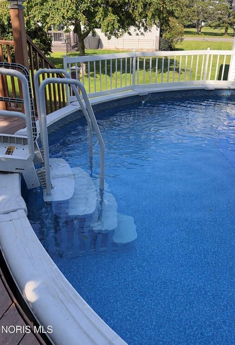 Tiny photo for 207 Stauffer Drive, Edgerton, OH 43517 (MLS # 10005928)