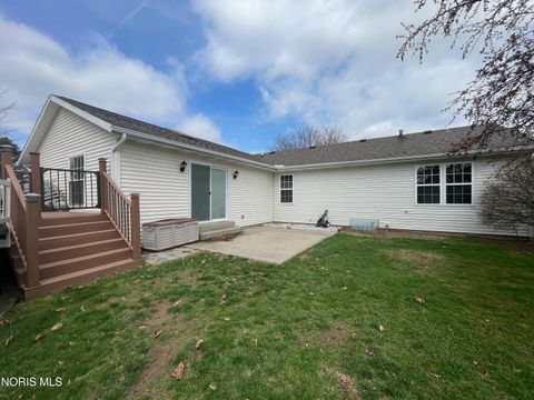 Tiny photo for 207 Stauffer Drive, Edgerton, OH 43517 (MLS # 10005928)