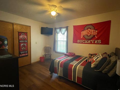 Tiny photo for 207 Stauffer Drive, Edgerton, OH 43517 (MLS # 10005928)