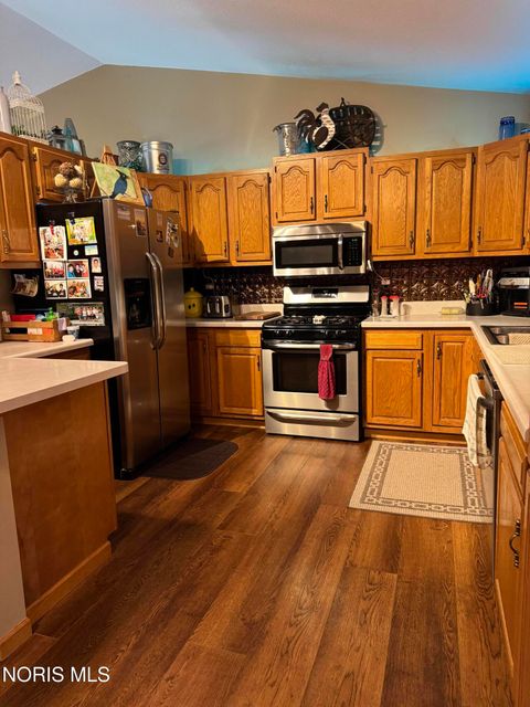 Tiny photo for 207 Stauffer Drive, Edgerton, OH 43517 (MLS # 10005928)