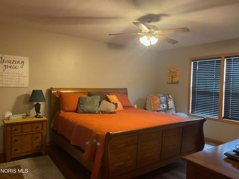 Tiny photo for 207 Stauffer Drive, Edgerton, OH 43517 (MLS # 10005928)