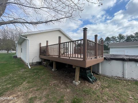 Tiny photo for 207 Stauffer Drive, Edgerton, OH 43517 (MLS # 10005928)
