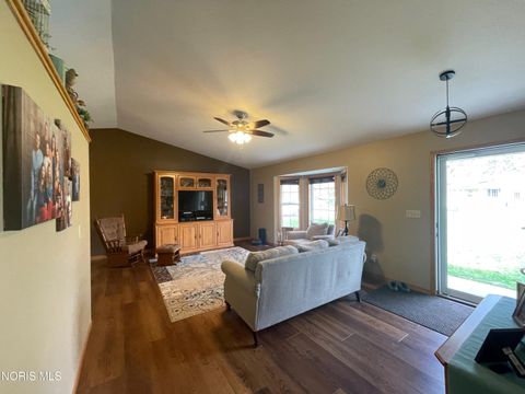 Tiny photo for 207 Stauffer Drive, Edgerton, OH 43517 (MLS # 10005928)