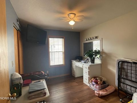 Tiny photo for 207 Stauffer Drive, Edgerton, OH 43517 (MLS # 10005928)