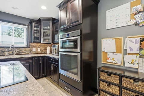 Tiny photo for 145 Gibson Court, Tiffin, OH 44883 (MLS # 10014531)