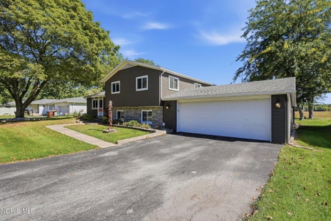 Tiny photo for 145 Gibson Court, Tiffin, OH 44883 (MLS # 10014531)