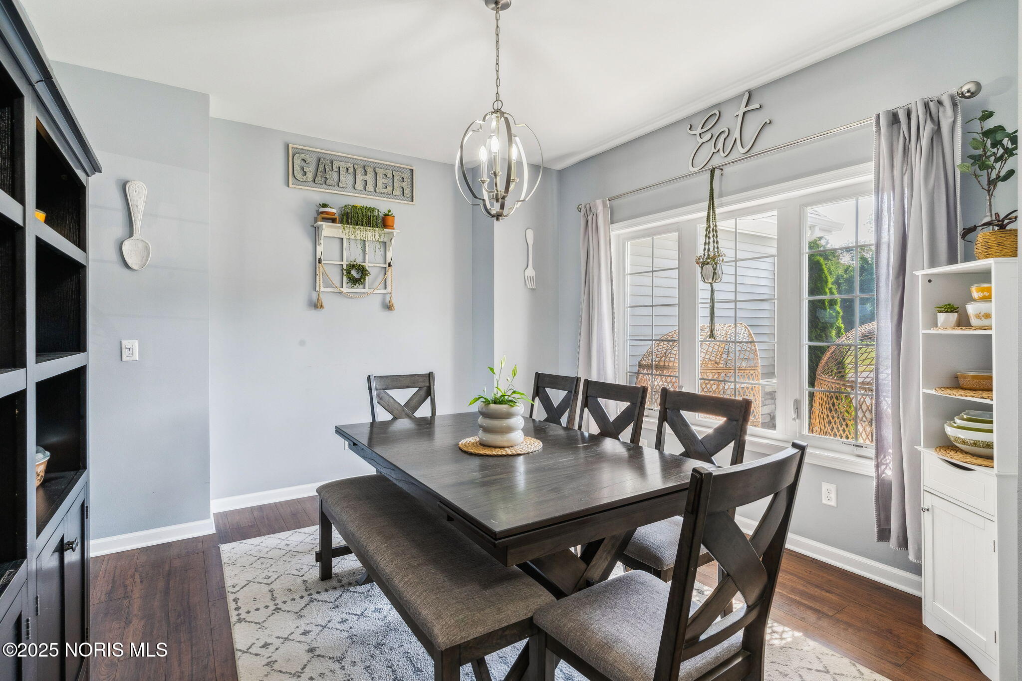 1209 Apache Drive