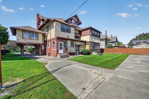 Tiny photo for 2146 Parkwood Avenue, Toledo, OH 43620 (MLS # 10014175)