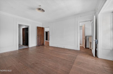 Tiny photo for 2146 Parkwood Avenue, Toledo, OH 43620 (MLS # 10014175)