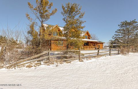 Tiny photo for 3088 County Road H, Swanton, OH 43558 (MLS # 10003107)