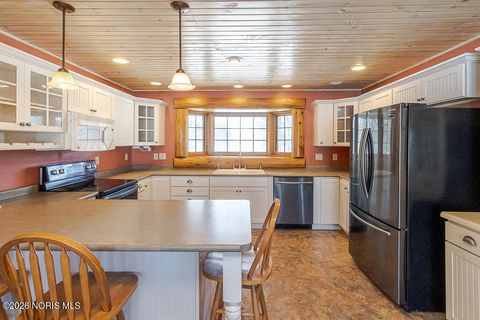 Tiny photo for 3088 County Road H, Swanton, OH 43558 (MLS # 10003107)