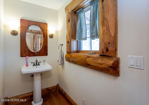 Tiny photo for 3088 County Road H, Swanton, OH 43558 (MLS # 10003107)