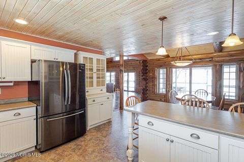 Tiny photo for 3088 County Road H, Swanton, OH 43558 (MLS # 10003107)