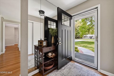 Tiny photo for 4411 Merriweather Road, Toledo, OH 43623 (MLS # 10007527)