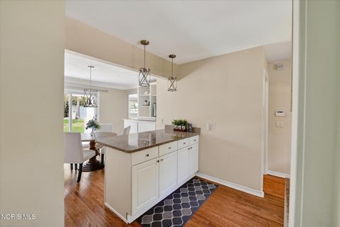 Tiny photo for 4411 Merriweather Road, Toledo, OH 43623 (MLS # 10007527)