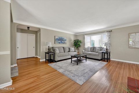 Tiny photo for 4411 Merriweather Road, Toledo, OH 43623 (MLS # 10007527)
