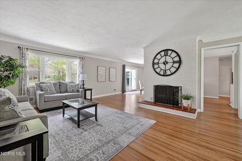 Tiny photo for 4411 Merriweather Road, Toledo, OH 43623 (MLS # 10007527)