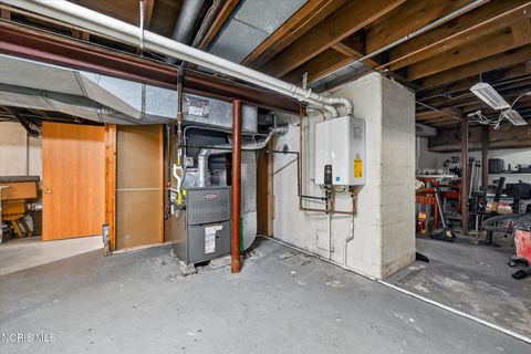 Tiny photo for 4411 Merriweather Road, Toledo, OH 43623 (MLS # 10007527)