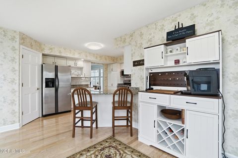 Tiny photo for 1776 Arrowhead Court, Defiance, OH 43512 (MLS # 10005805)