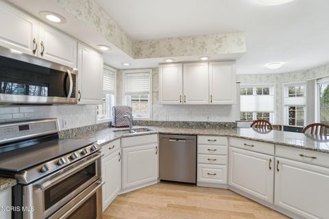 Tiny photo for 1776 Arrowhead Court, Defiance, OH 43512 (MLS # 10005805)