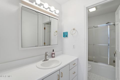 Tiny photo for 1776 Arrowhead Court, Defiance, OH 43512 (MLS # 10005805)