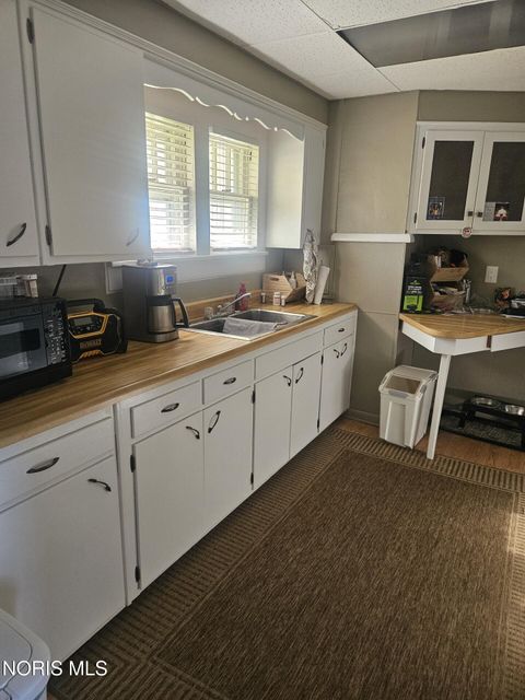 Tiny photo for 925 E Bryan Street, Bryan, OH 43506 (MLS # 10007337)