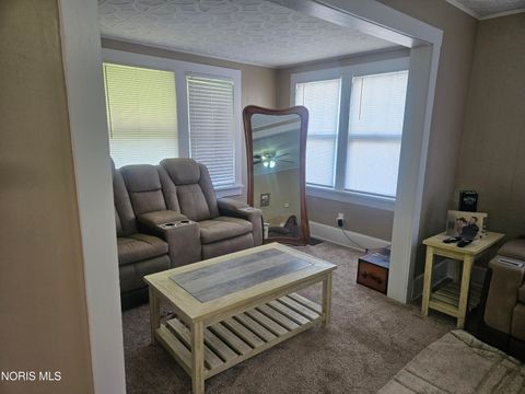 Tiny photo for 925 E Bryan Street, Bryan, OH 43506 (MLS # 10007337)