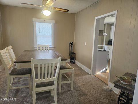 Tiny photo for 925 E Bryan Street, Bryan, OH 43506 (MLS # 10007337)