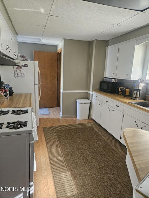 Tiny photo for 925 E Bryan Street, Bryan, OH 43506 (MLS # 10007337)