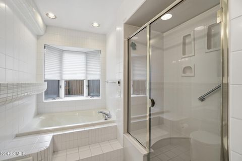 Tiny photo for 941 Melrose Street, Bowling Green, OH 43402 (MLS # 10007795)