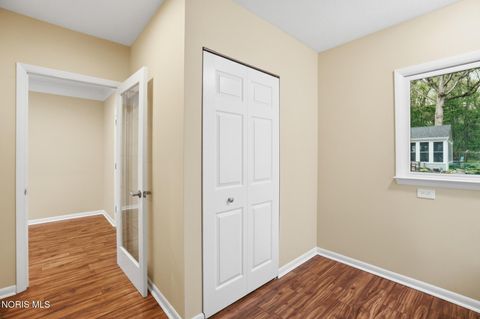 Tiny photo for 941 Melrose Street, Bowling Green, OH 43402 (MLS # 10007795)