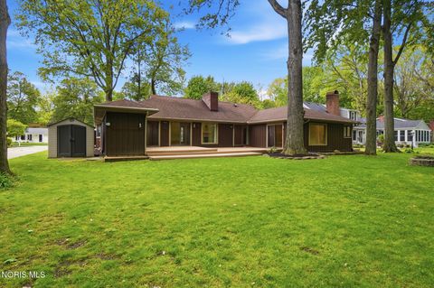 Tiny photo for 941 Melrose Street, Bowling Green, OH 43402 (MLS # 10007795)