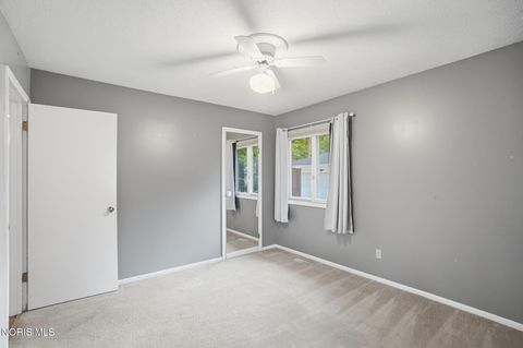 Tiny photo for 941 Melrose Street, Bowling Green, OH 43402 (MLS # 10007795)