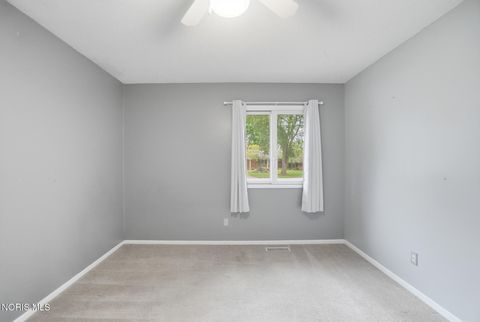 Tiny photo for 941 Melrose Street, Bowling Green, OH 43402 (MLS # 10007795)