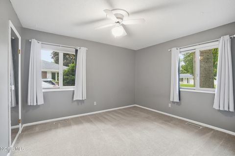 Tiny photo for 941 Melrose Street, Bowling Green, OH 43402 (MLS # 10007795)