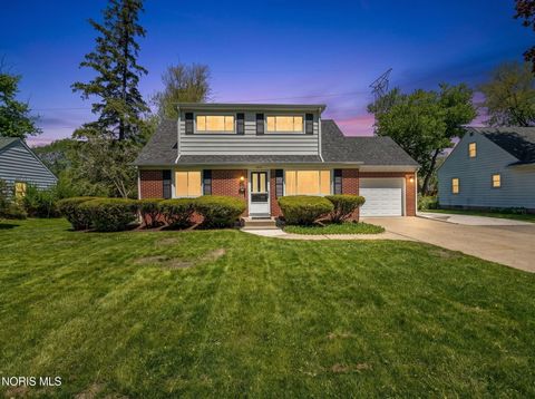 Tiny photo for 6542 Country Place, Sylvania, OH 43560 (MLS # 10007279)