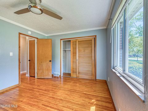 Tiny photo for 6542 Country Place, Sylvania, OH 43560 (MLS # 10007279)
