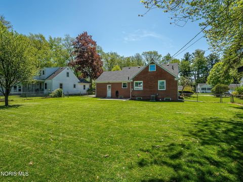 Tiny photo for 6542 Country Place, Sylvania, OH 43560 (MLS # 10007279)