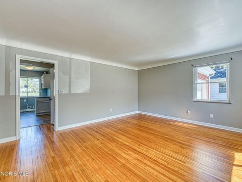 Tiny photo for 6542 Country Place, Sylvania, OH 43560 (MLS # 10007279)