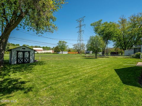 Tiny photo for 6542 Country Place, Sylvania, OH 43560 (MLS # 10007279)
