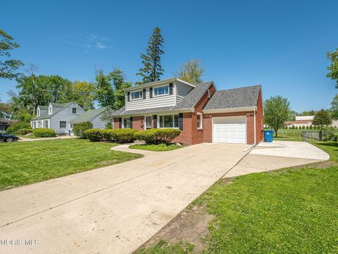 Tiny photo for 6542 Country Place, Sylvania, OH 43560 (MLS # 10007279)
