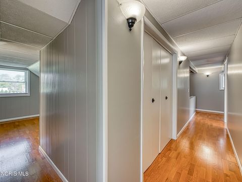 Tiny photo for 6542 Country Place, Sylvania, OH 43560 (MLS # 10007279)