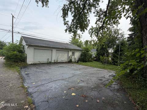 Tiny photo for 24024 E 2nd Street, Grand Rapids, OH 43522 (MLS # 10011793)