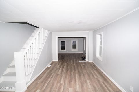 Tiny photo for 919 Holgate Avenue, Defiance, OH 43512 (MLS # 10007001)